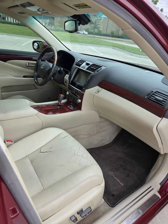 2012 Lexus LS 4th Gen - Image 6 of 12