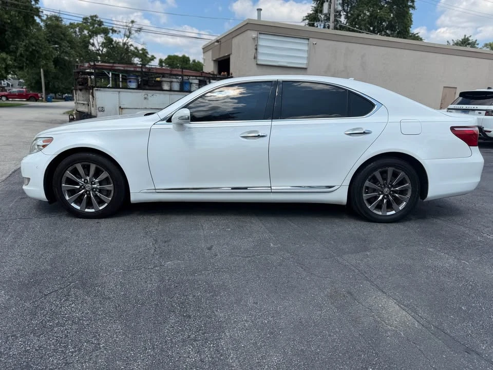 2012 Lexus LS 4th Gen - Image 6 of 20