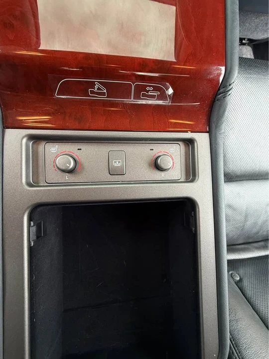 2012 Lexus LS 4th Gen - Image 11 of 15