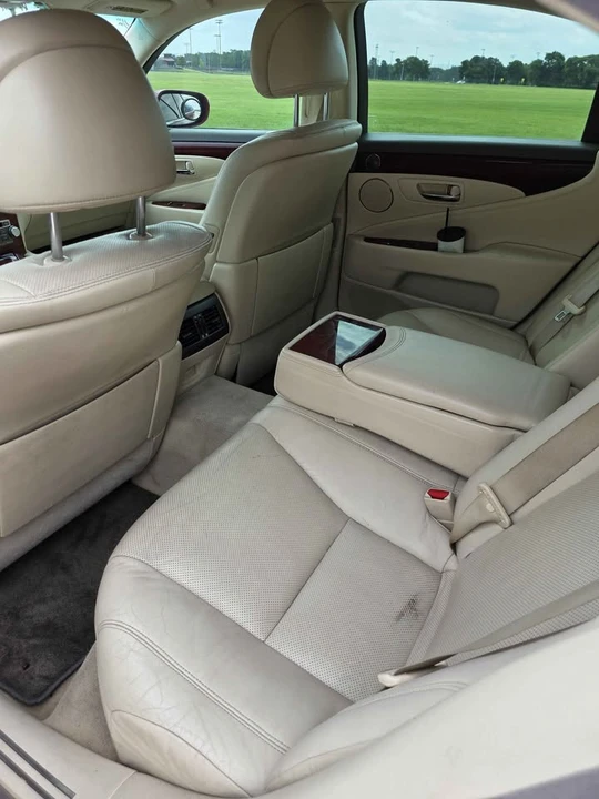 2012 Lexus LS 4th Gen - Image 7 of 12