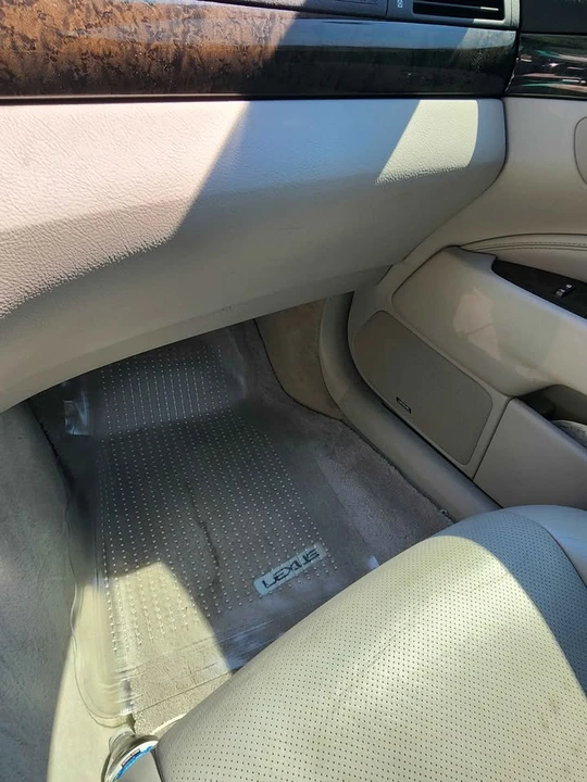 2012 Lexus LS 4th Gen - Image 7 of 10