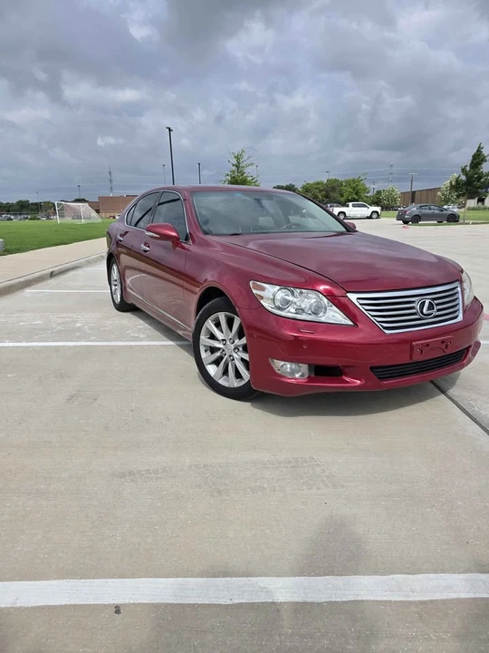 2012 Lexus LS 4th Gen - Image 4 of 12