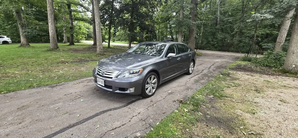 2012 Lexus LS 4th Gen - Image 4 of 14
