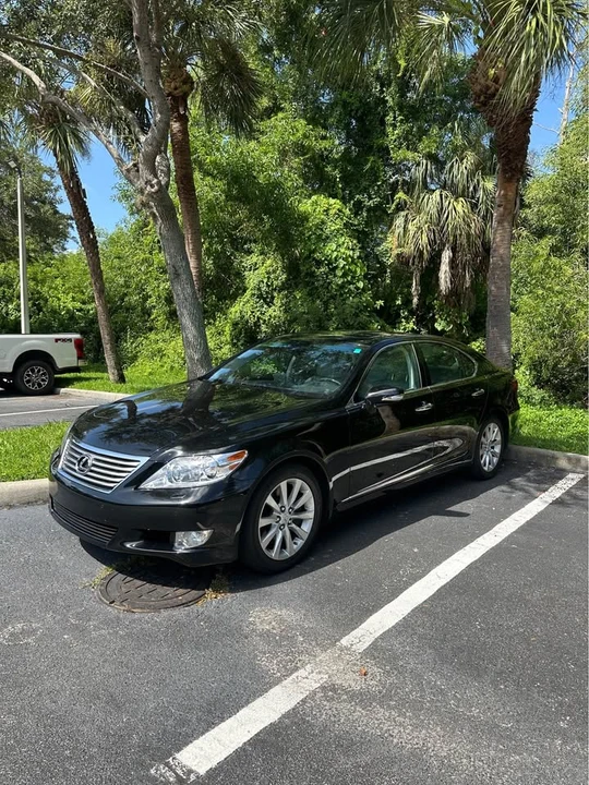 2012 Lexus LS 4th Gen - Image 2 of 7