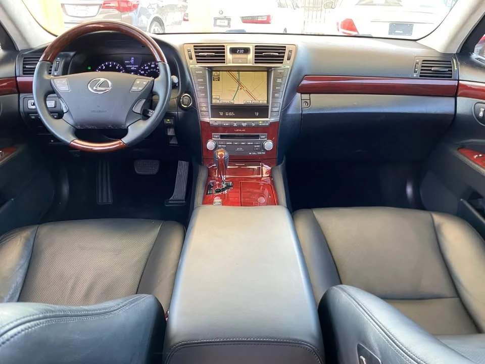 2012 Lexus LS 4th Gen - Image 13 of 20