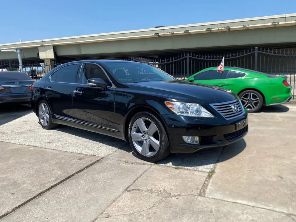 2012 Lexus LS 4th Gen - Image 5 of 20