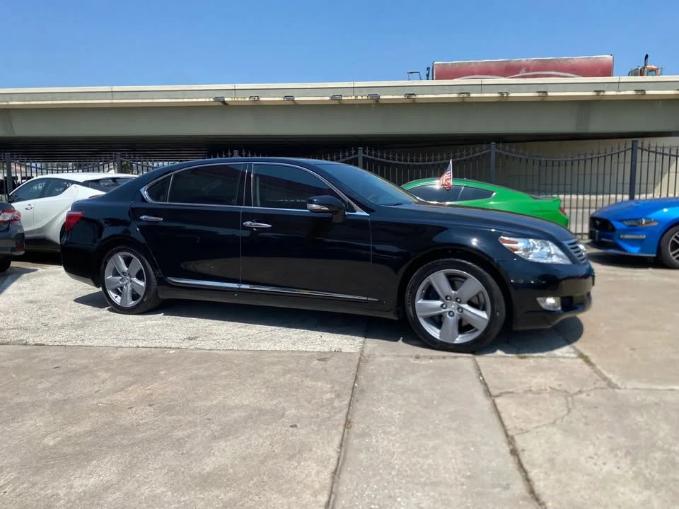 2012 Lexus LS 4th Gen - Image 6 of 20