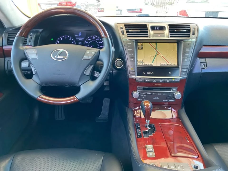 2012 Lexus LS 4th Gen - Image 14 of 20