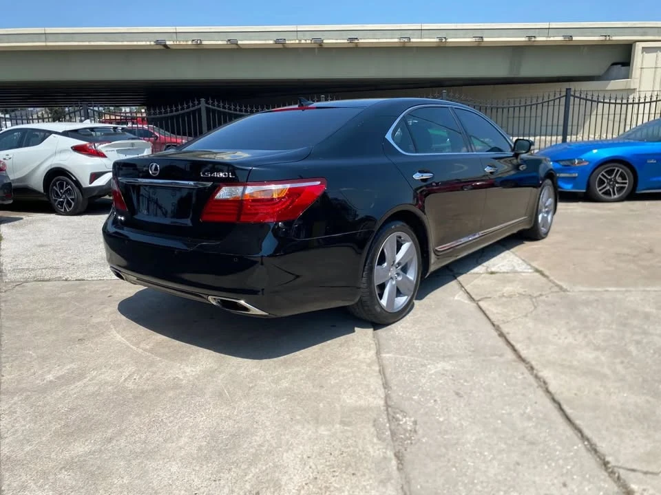 2012 Lexus LS 4th Gen - Image 8 of 20