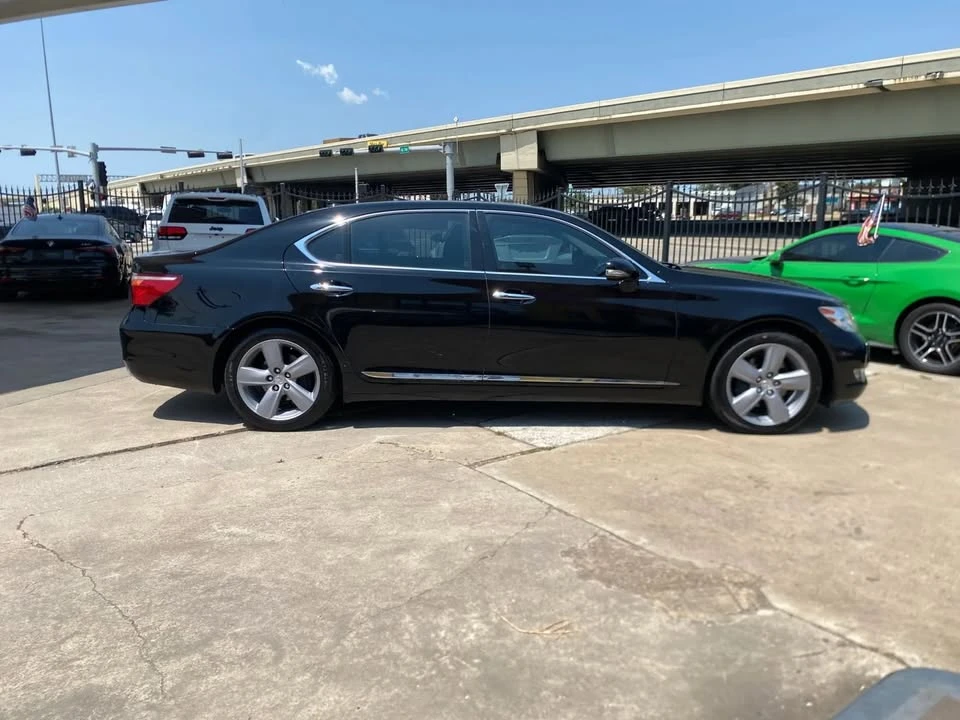 2012 Lexus LS 4th Gen - Image 7 of 20