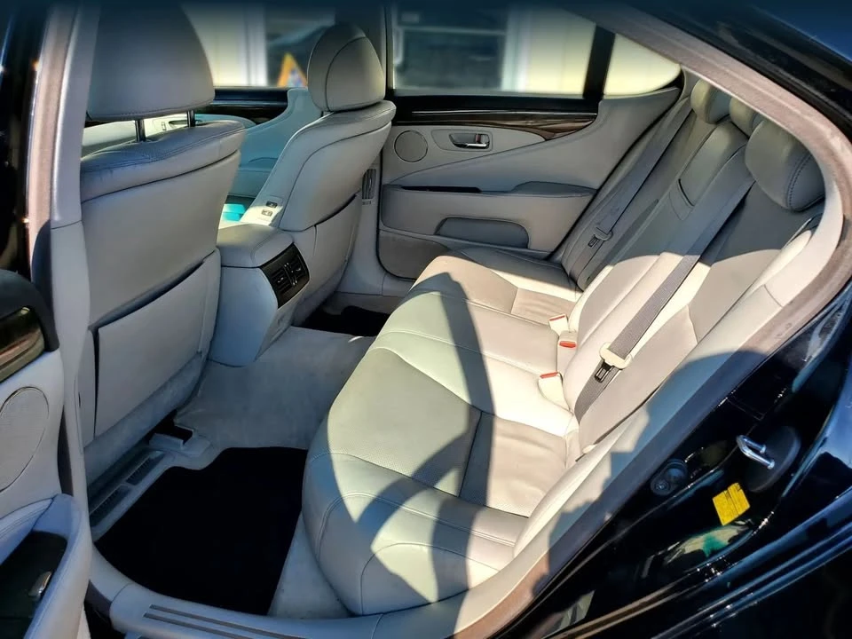 2012 Lexus LS 4th Gen - Image 4 of 20