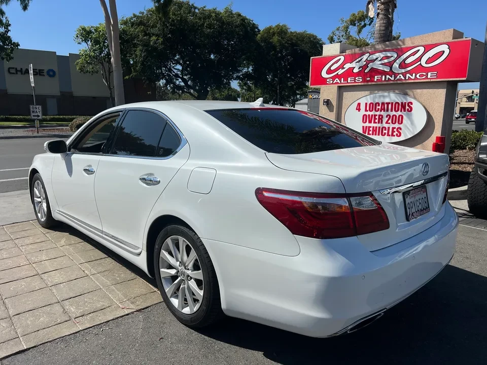 2012 Lexus LS 4th Gen - Image 14 of 16
