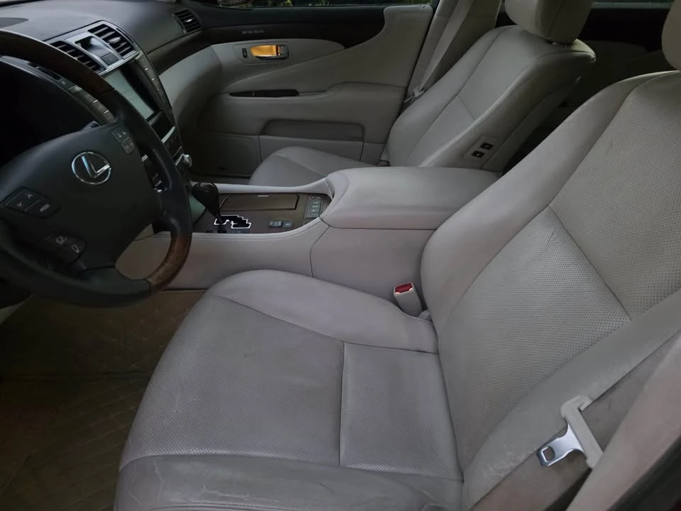 2012 Lexus LS 4th Gen - Image 3 of 5