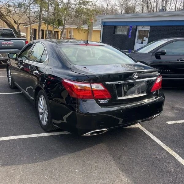 2012 Lexus LS 4th Gen - Image 4 of 12