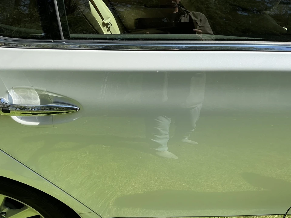 2012 Lexus LS 4th Gen - Image 13 of 31