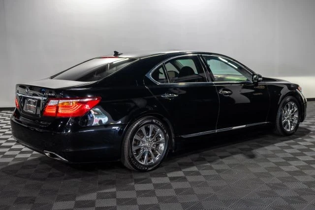 2012 Lexus LS 4th Gen - Image 16 of 21
