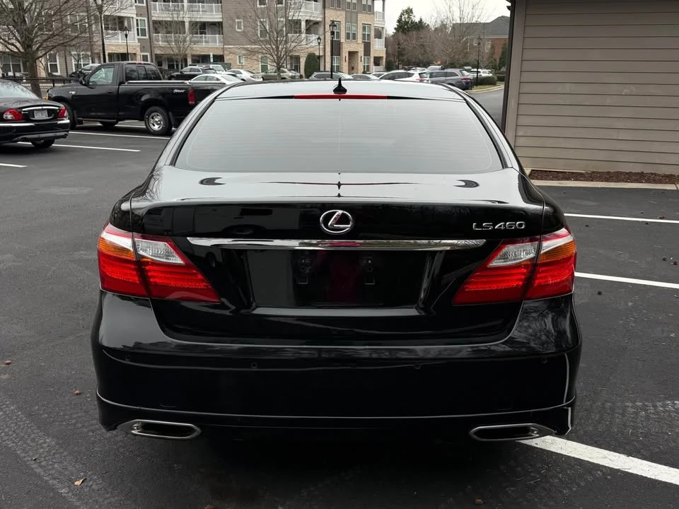 2012 Lexus LS 4th Gen - Image 4 of 17