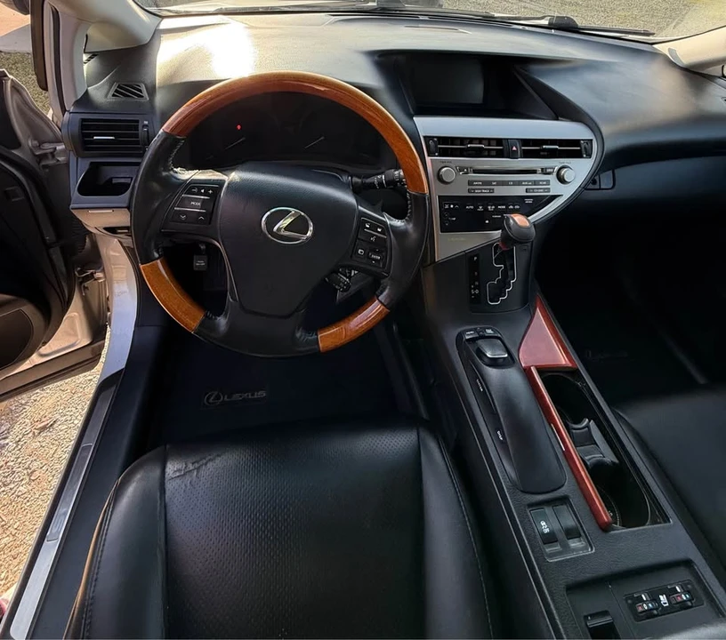 2012 Lexus RX 3rd Gen - Image 6 of 11