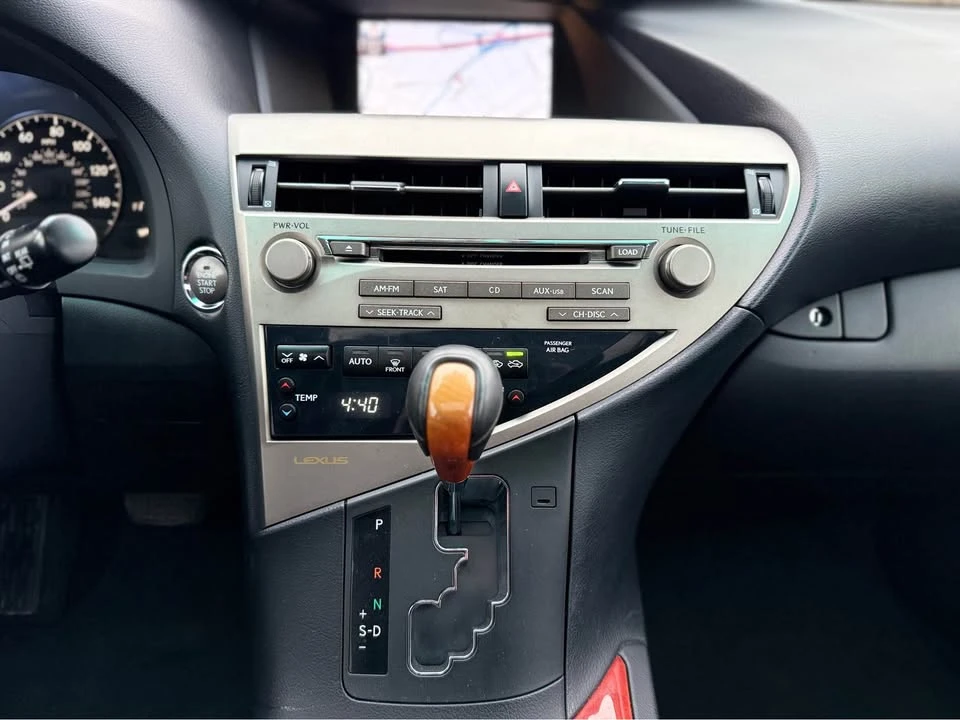 2012 Lexus RX 3rd Gen - Image 12 of 20