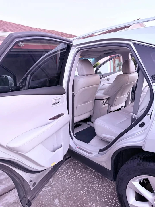 2012 Lexus RX 3rd Gen - Image 6 of 10