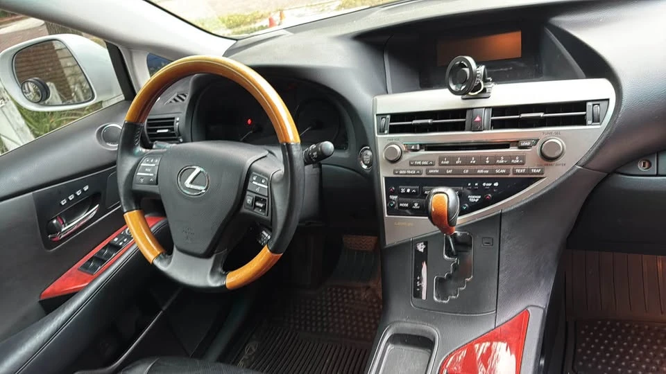 2012 Lexus RX 3rd Gen - Image 6 of 10