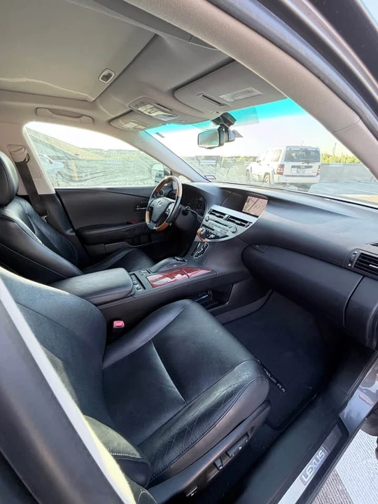 2012 Lexus RX 3rd Gen - Image 8 of 16