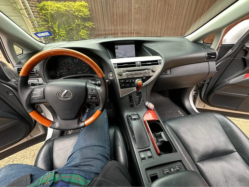2012 Lexus RX 3rd Gen - Image 4 of 19