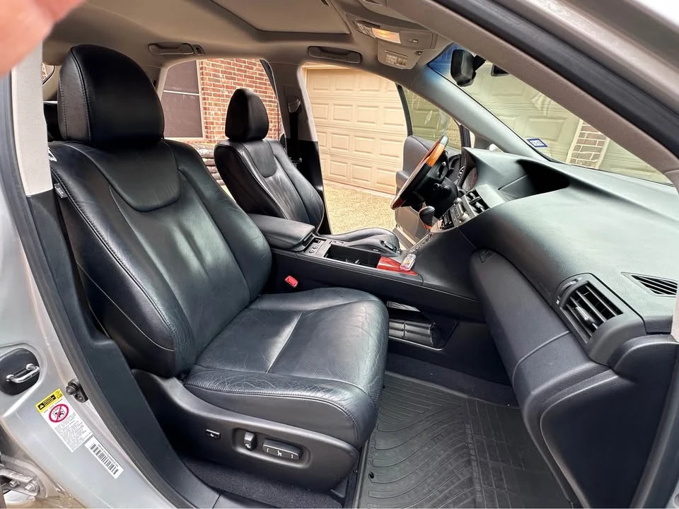 2012 Lexus RX 3rd Gen - Image 15 of 19