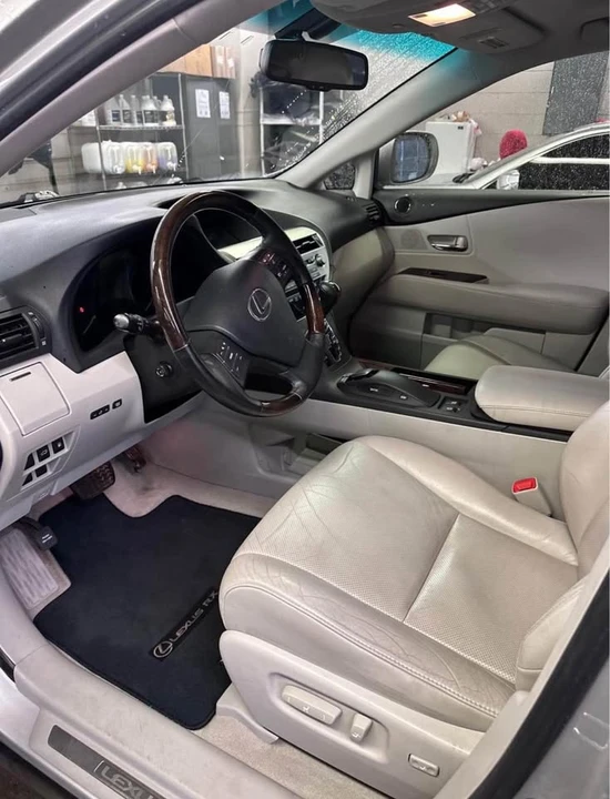 2012 Lexus RX 3rd Gen - Image 4 of 9