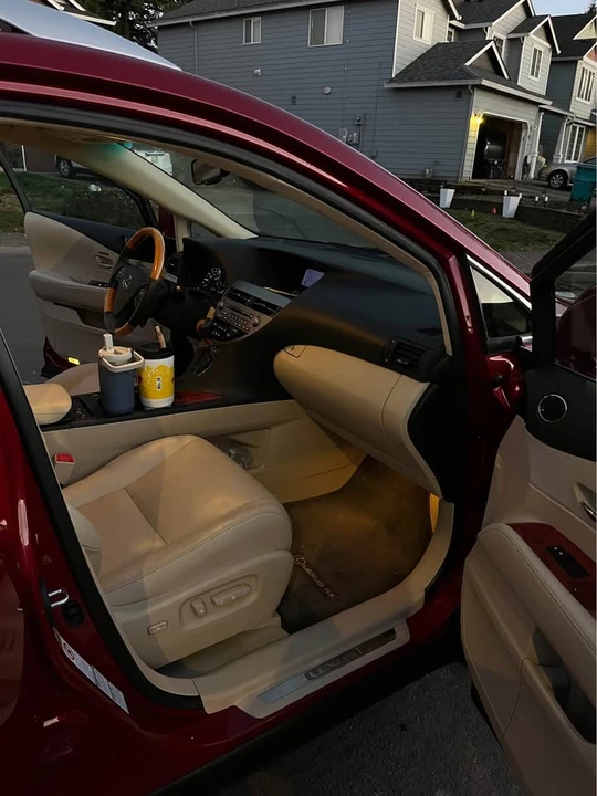 2012 Lexus RX 3rd Gen - Image 8 of 14