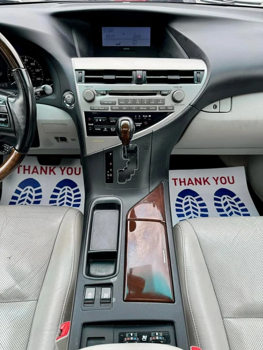 2012 Lexus RX 3rd Gen - Image 16 of 20