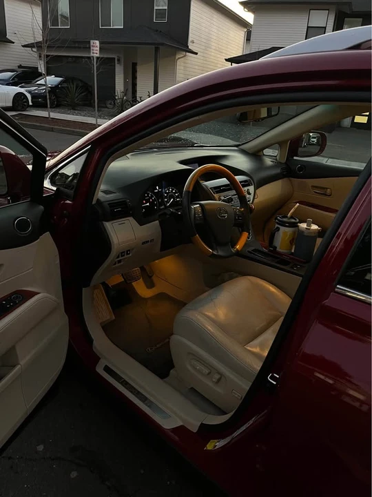 2012 Lexus RX 3rd Gen - Image 6 of 14