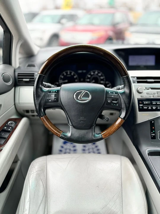 2012 Lexus RX 3rd Gen - Image 14 of 20