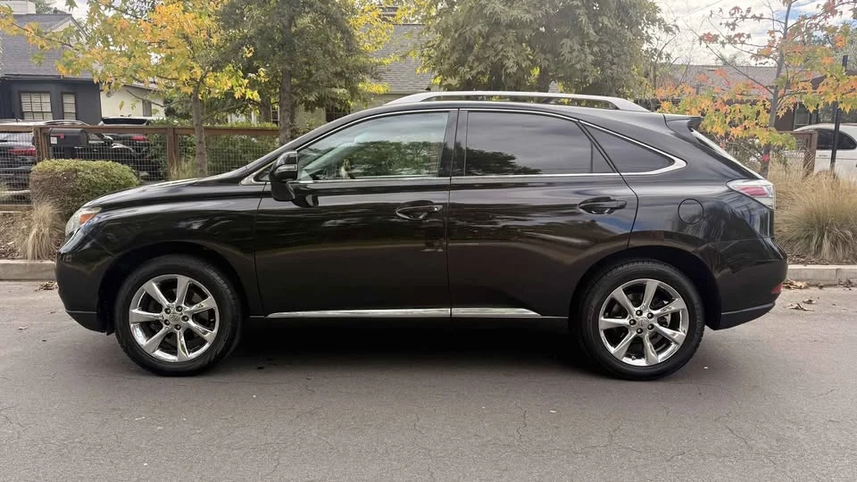 2012 Lexus RX 3rd Gen - Image 13 of 18