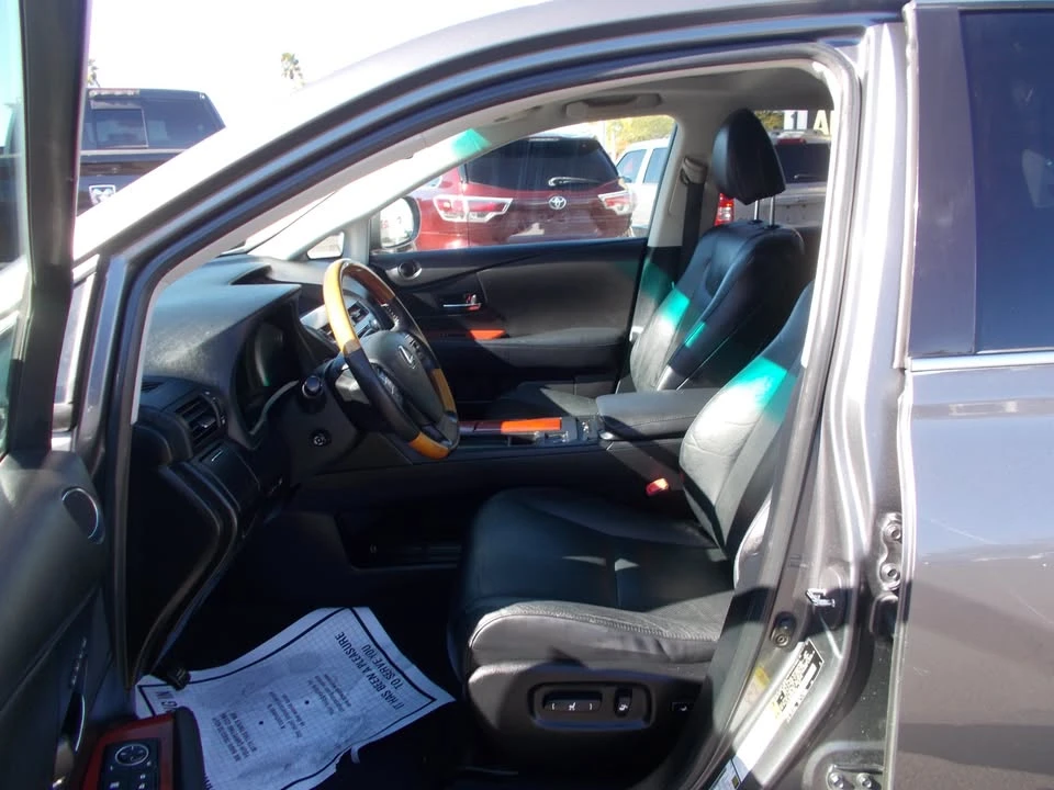 2012 Lexus RX 3rd Gen - Image 9 of 18