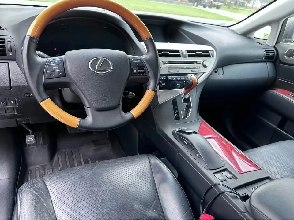 2012 Lexus RX 3rd Gen - Image 6 of 11