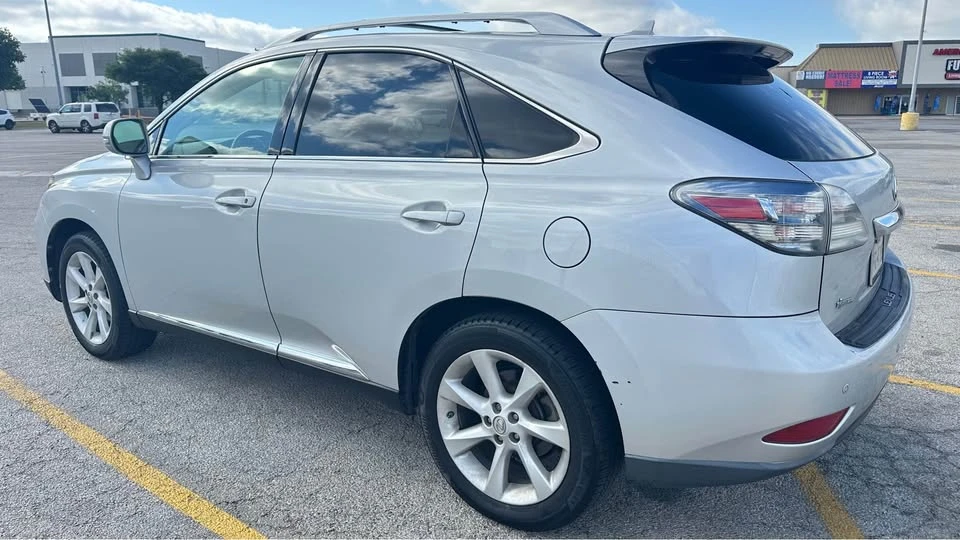 2012 Lexus RX 3rd Gen - Image 2 of 3