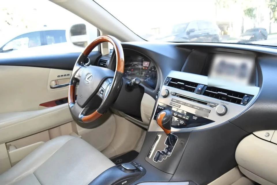 2012 Lexus RX 3rd Gen - Image 3 of 4