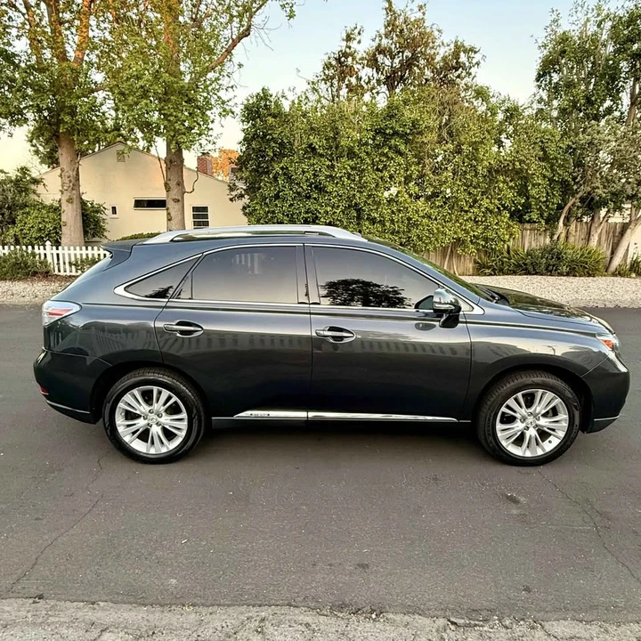 2012 Lexus RX 3rd Gen - Image 15 of 18