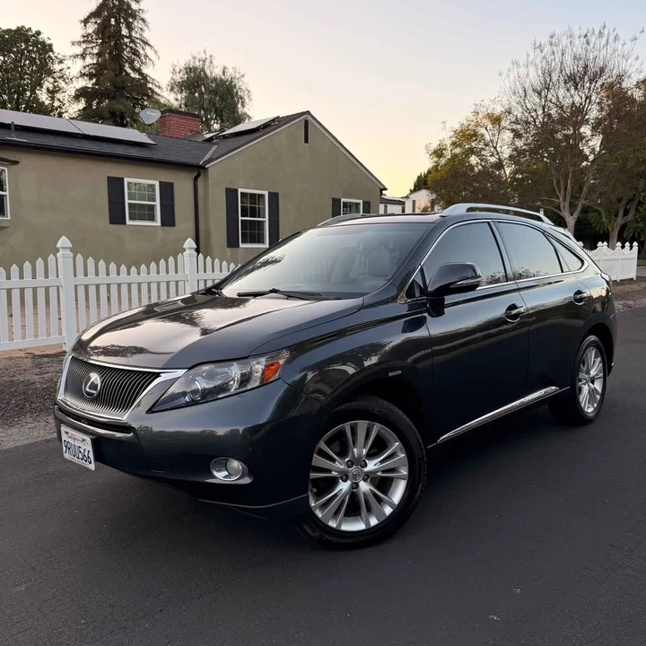 2012 Lexus RX 3rd Gen - Image 18 of 18