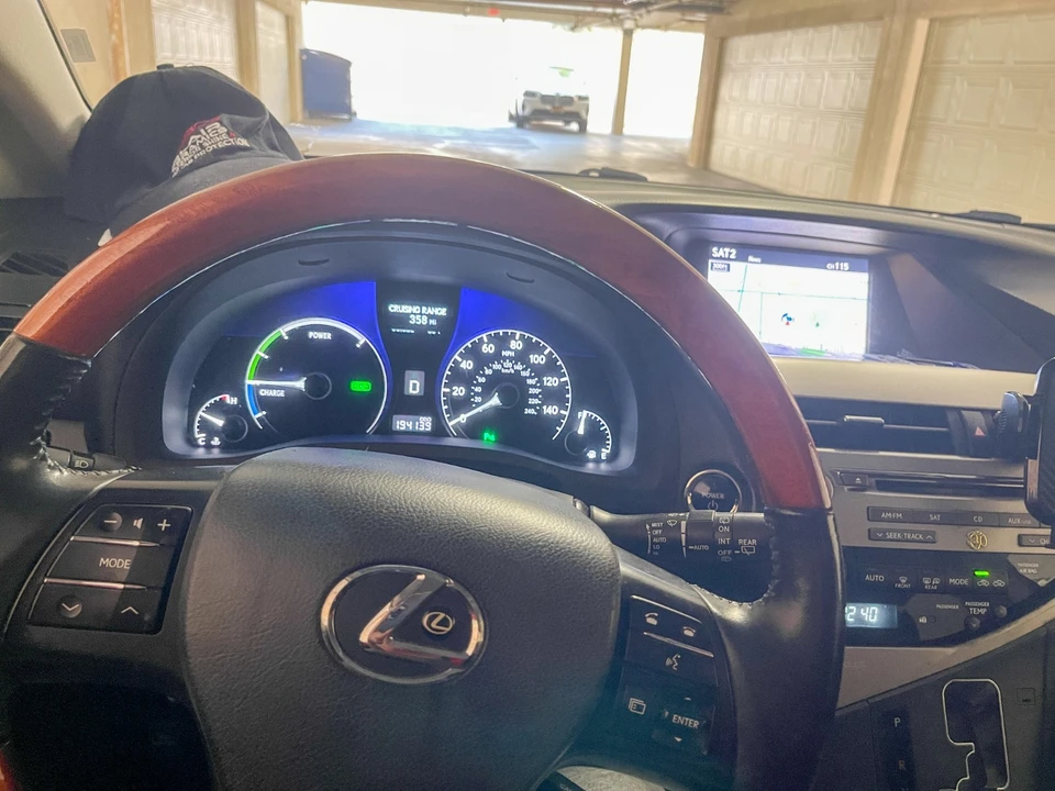 2012 Lexus RX 3rd Gen - Image 12 of 15