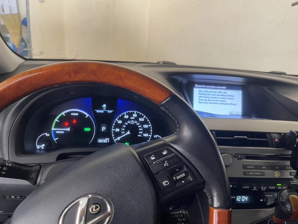 2012 Lexus RX 3rd Gen - Image 11 of 15
