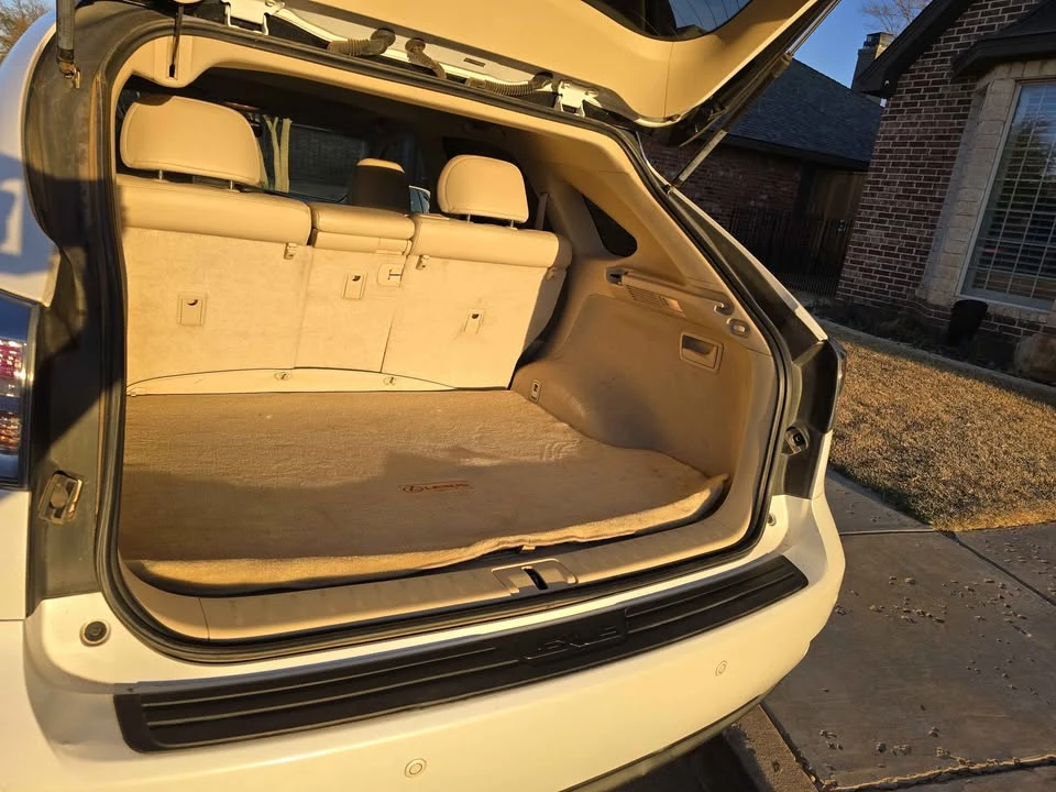 2012 Lexus RX 3rd Gen - Image 9 of 10