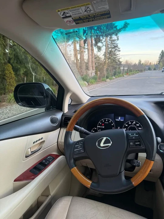 2012 Lexus RX 3rd Gen - Image 10 of 12