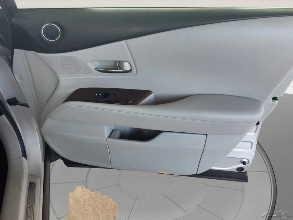 2012 Lexus RX 3rd Gen - Image 18 of 21