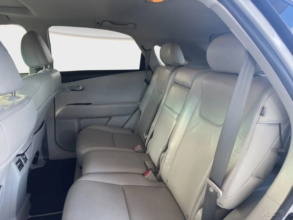 2012 Lexus RX 3rd Gen - Image 14 of 21