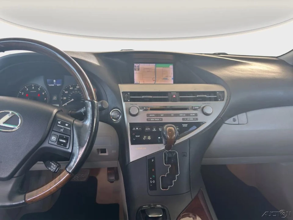 2012 Lexus RX 3rd Gen - Image 16 of 21