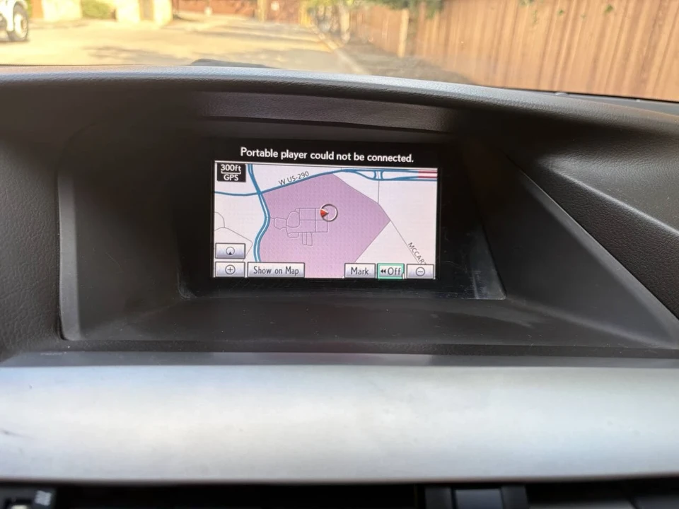 2012 Lexus RX 3rd Gen - Image 11 of 21