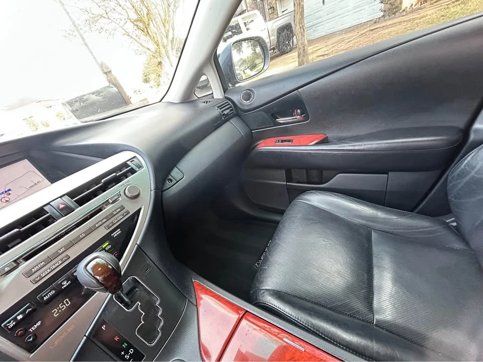 2012 Lexus RX 3rd Gen - Image 6 of 10