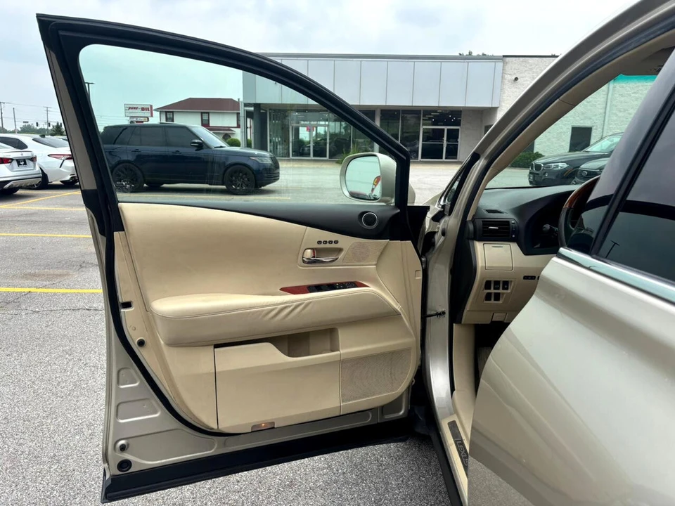 2012 Lexus RX 3rd Gen - Image 11 of 21